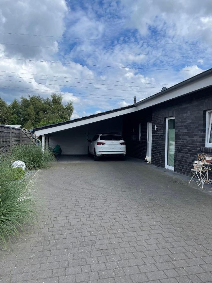 Idylisches Ferienhaus Edewecht ภายนอก รูปภาพ